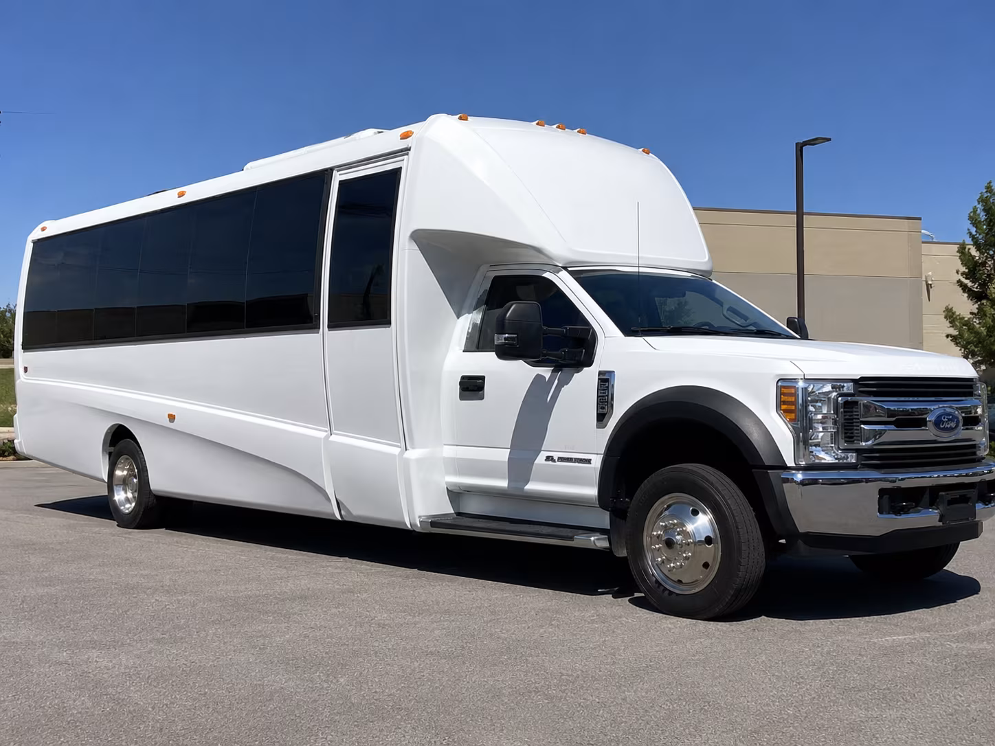charter buses for petaluma history and heritage field trips