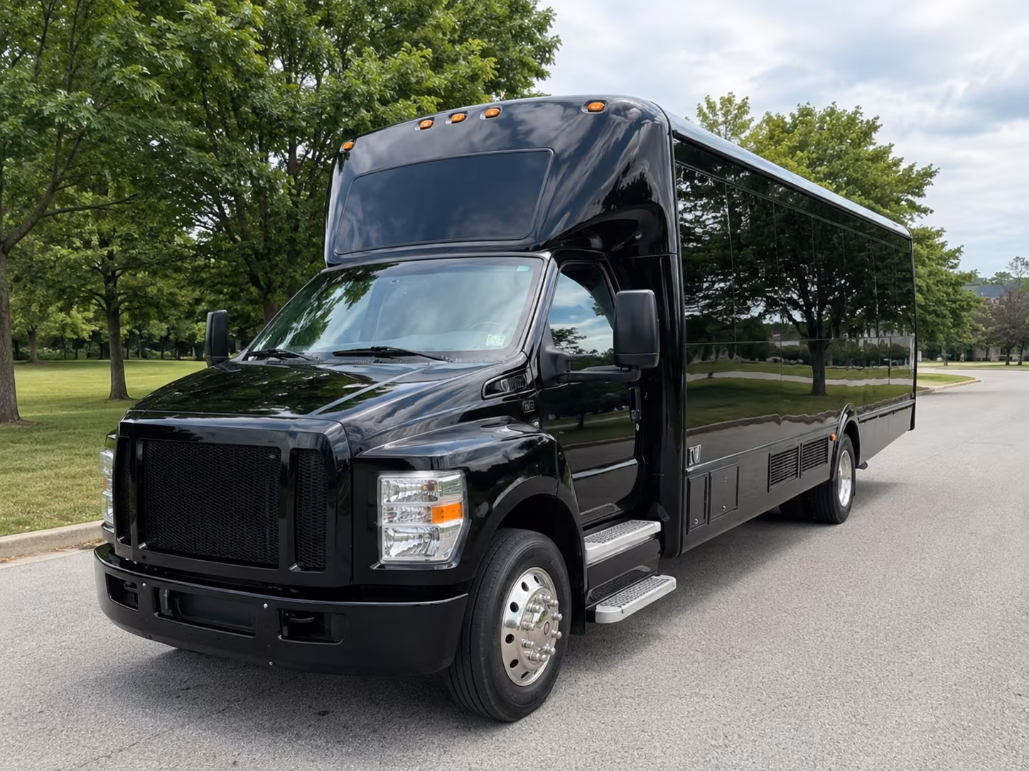 compare group transportation in petaluma in one search