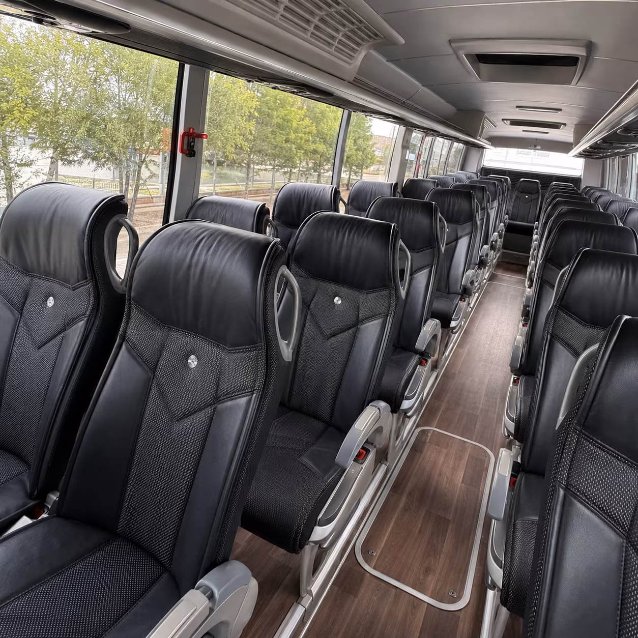 long distance charter bus trips from petaluma to the bay area and beyond