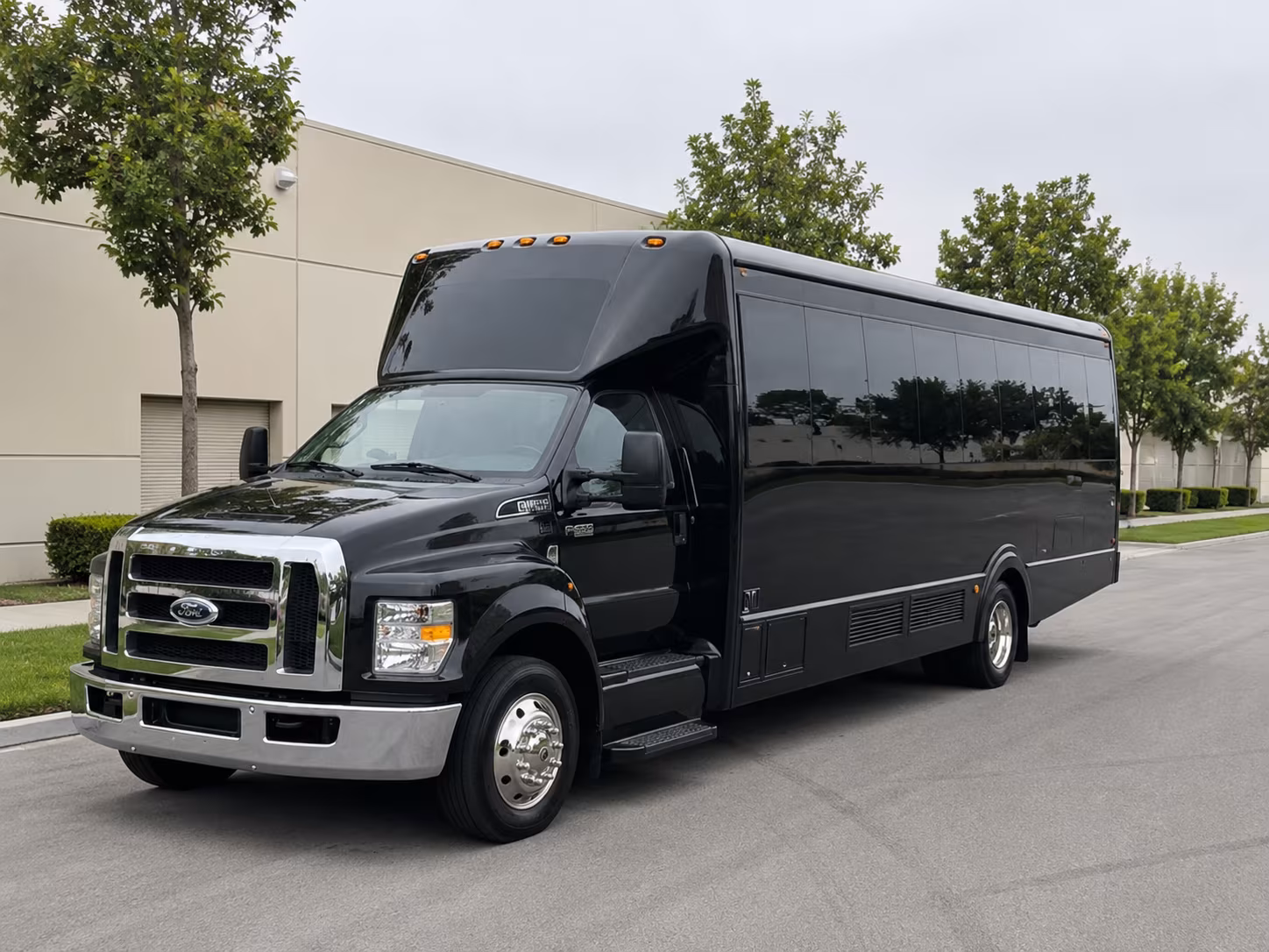 petaluma party bus rental 2