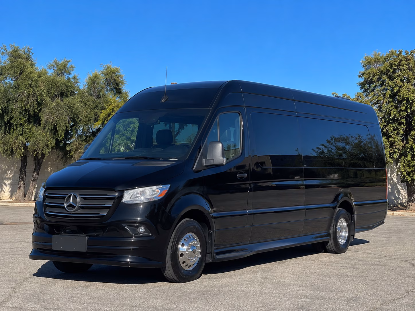 transportation serving petaluma and nearby cities
